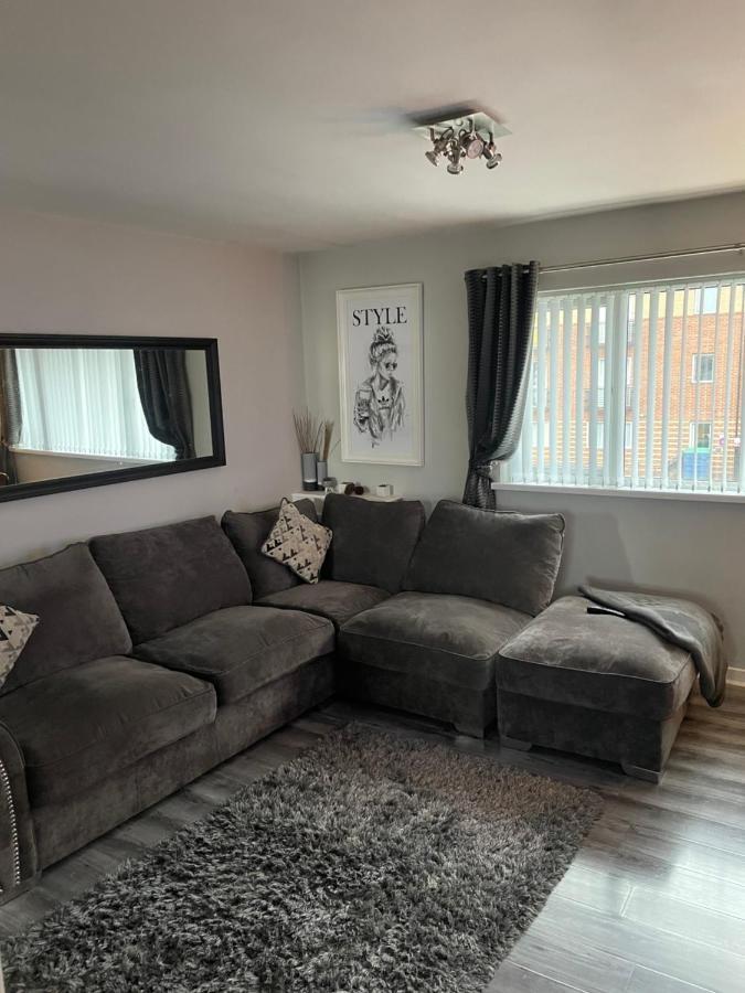 Fantastic Full 3 Bedroom Modern Apartment Belfast Exterior foto