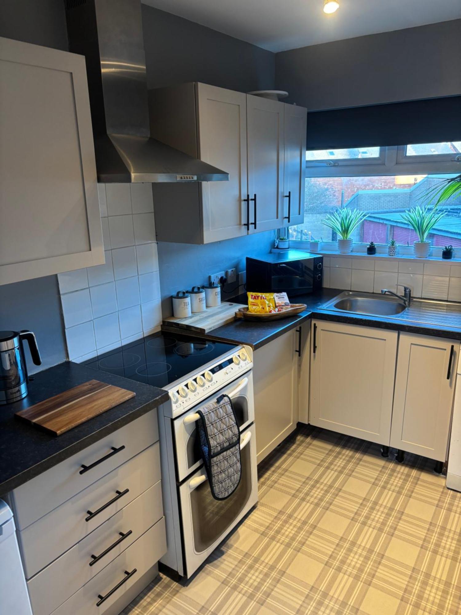Fantastic Full 3 Bedroom Modern Apartment Belfast Exterior foto